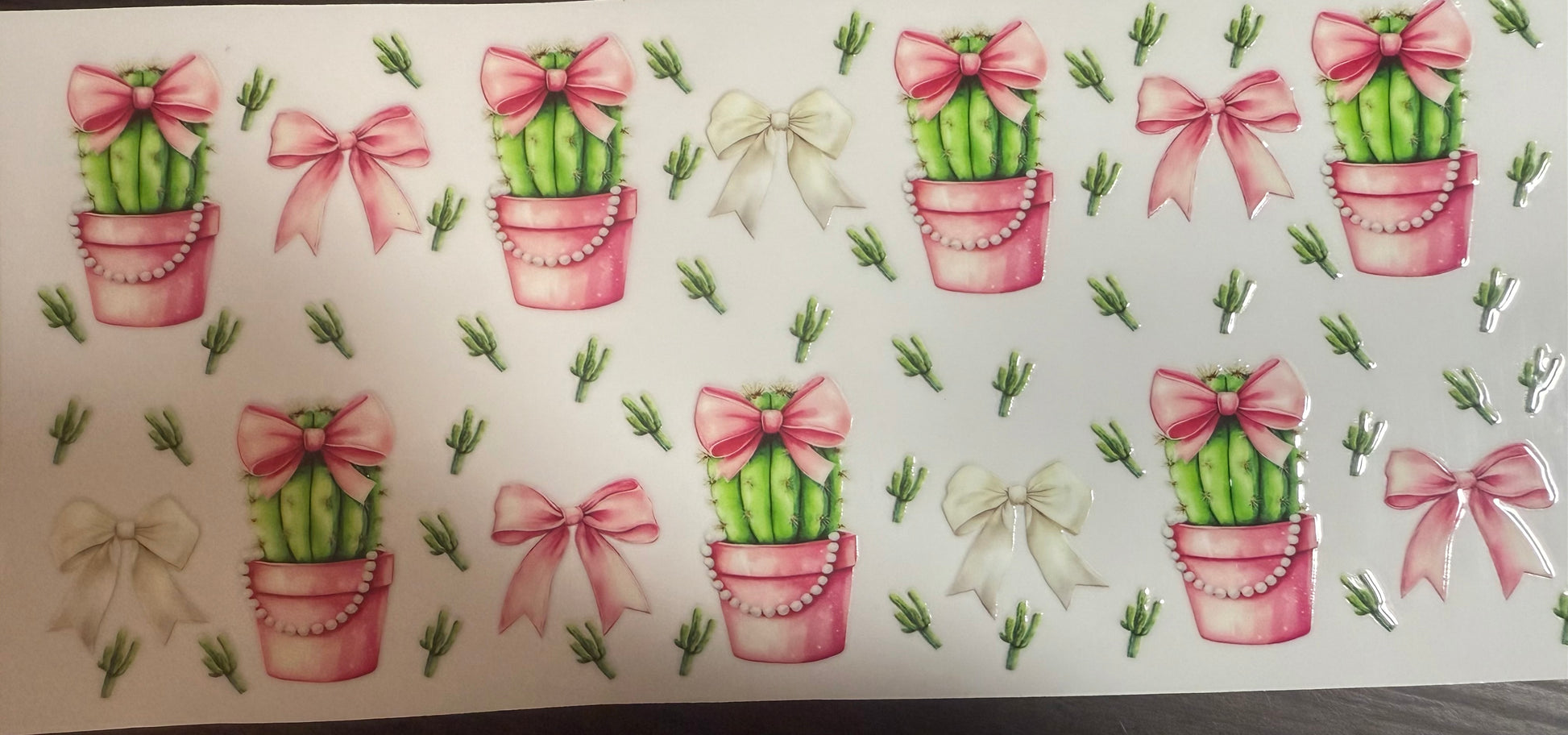 #37 Cactus bows