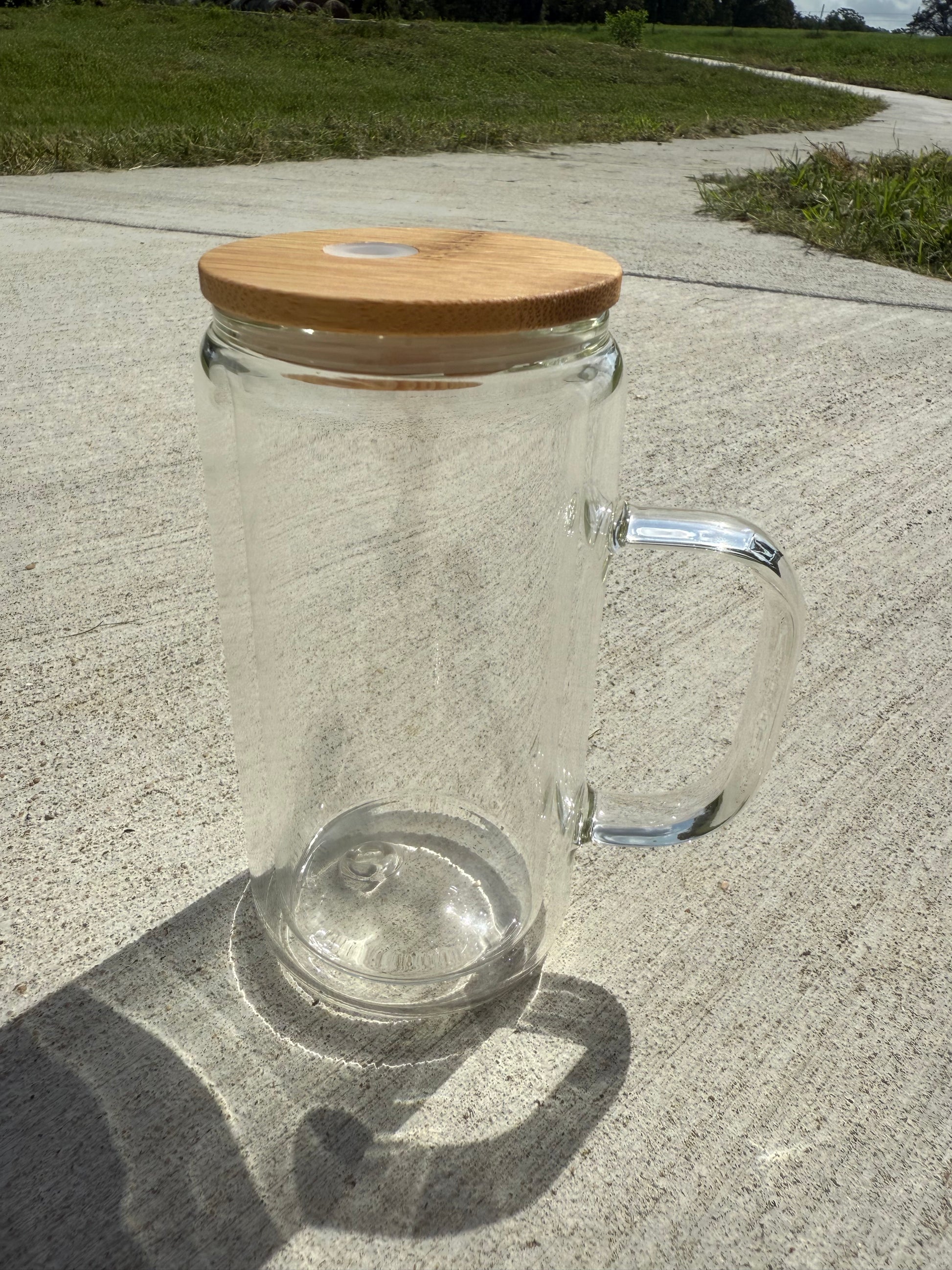 16oz Snowglobe with handle